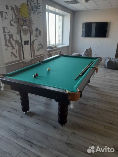 Бильярдный стол 9 футов