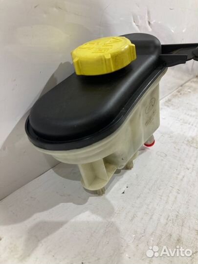 Бачок гидроусилителя Land Rover Range Rover Sport