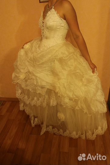 Продам платье
