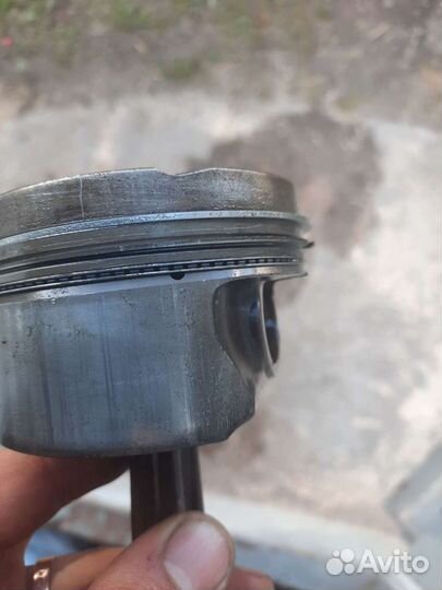 Поршня с шатунами М52 б28