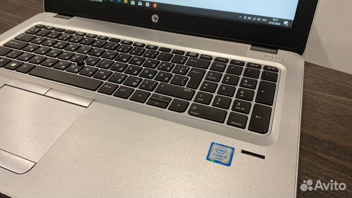 HP EliteBook 850 G3 - core i5 - 8Gb / 256Gb SSD