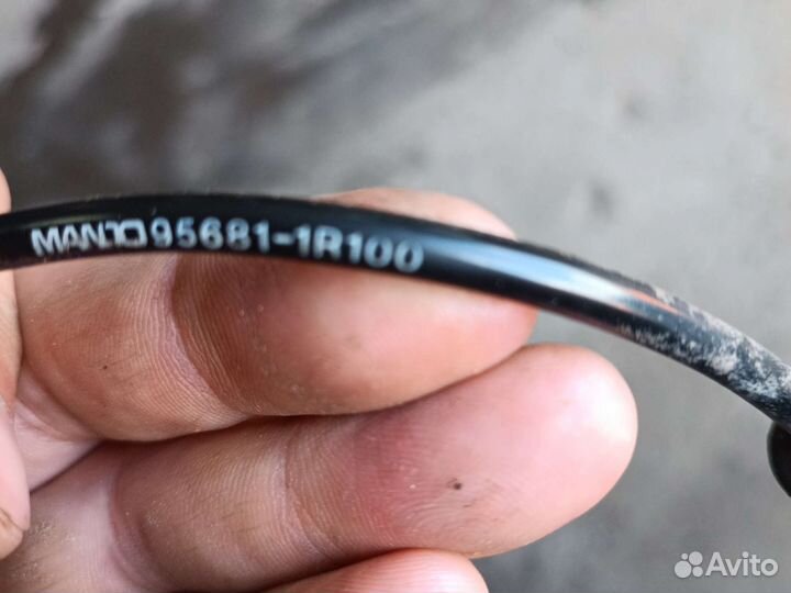 Датчик ABS задний правый hyundai solaris 1