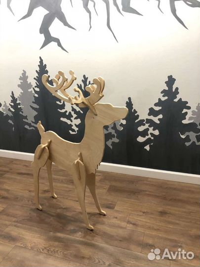 Новогодний олень