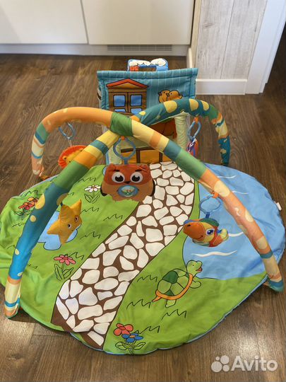 Развивающий коврик для новорожденных