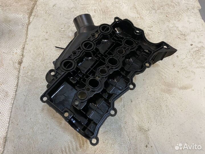 Крышка головки блока цилиндров Land Rover Discover