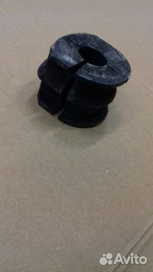 Втулка стабилизатора зад Qashqai