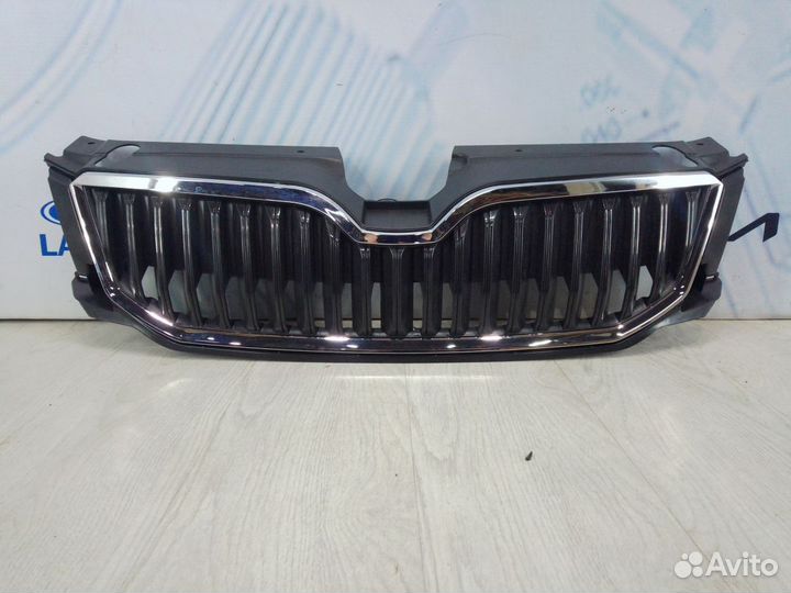 Решетка радиатора Skoda octavia A7