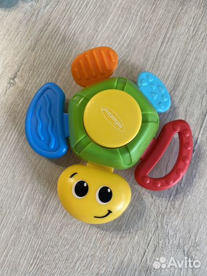 Игрушки для малыша пакетом
