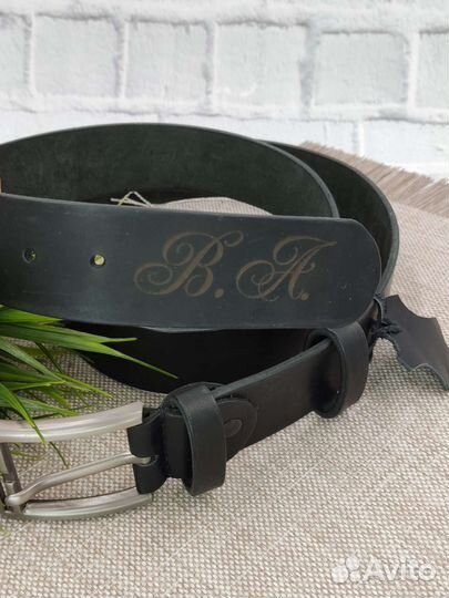 Гравировка на кожаных изделиях