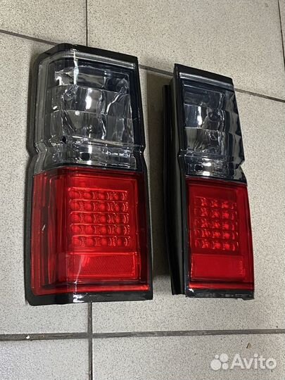 Задние фонари пара LED Nissan Terrano 1989-1995