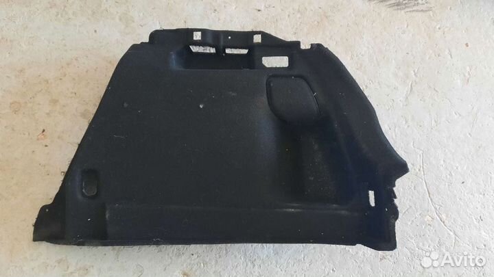 Обшивка багажника Мазда 3