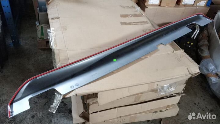 Накладка на порог (наружная) для Volvo S60 левая