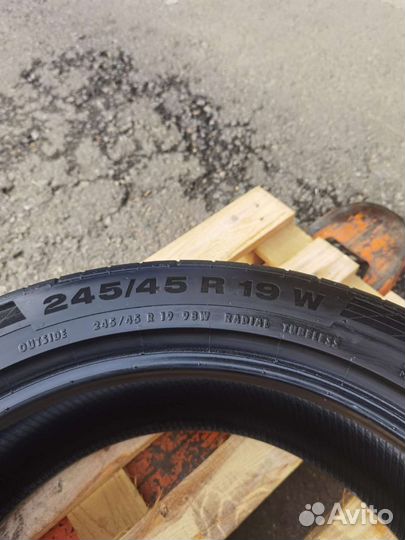 Continental ContiSportContact 5 SUV 245/45 R19 98W