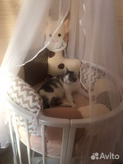 Бортики на кроватку