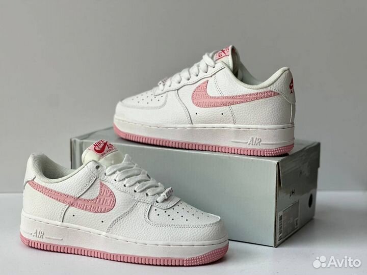 Кроссовки Nike Air Force 1 Low Valentine's Day