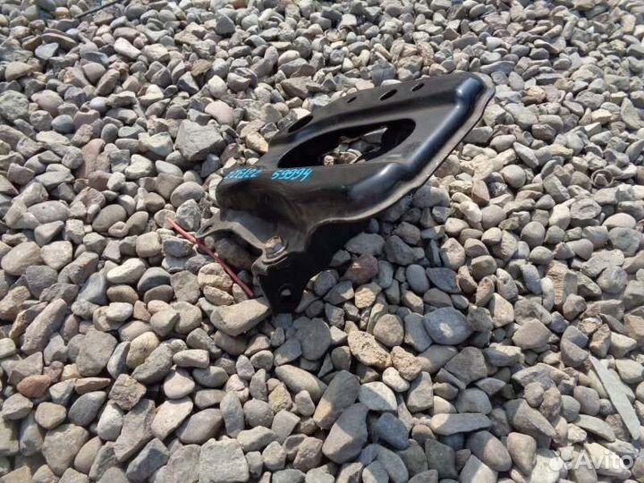 Подставка под аккумулятор Toyota Corolla Spacio