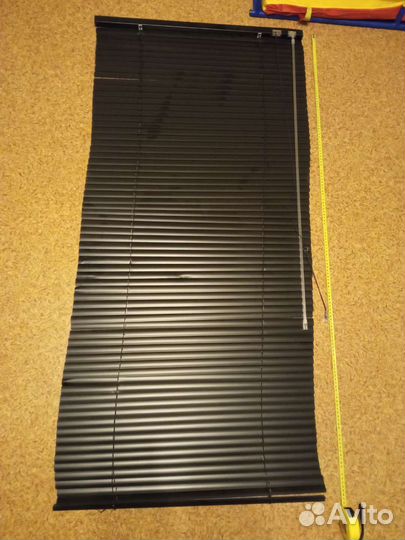 Жалюзи горизонтальные чёрные