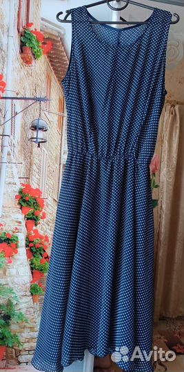 Платье в горошек с пиджаком