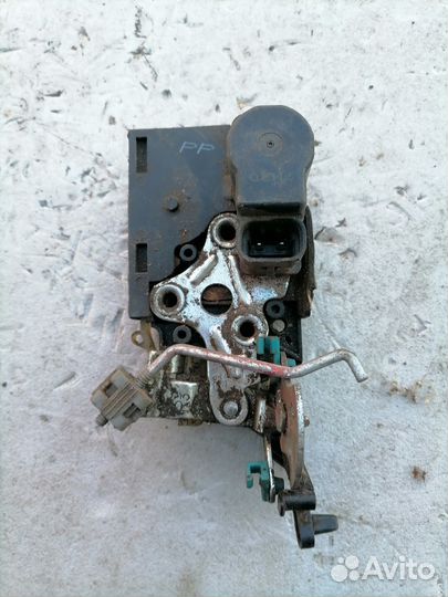 Замок двери задний правый шевроле авео т250/200