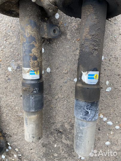 Стойки передние bmw e65 e66