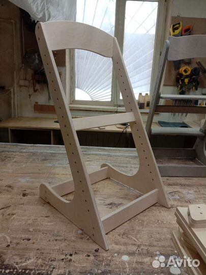Детский растущий стул