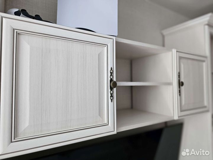 Полка навесная