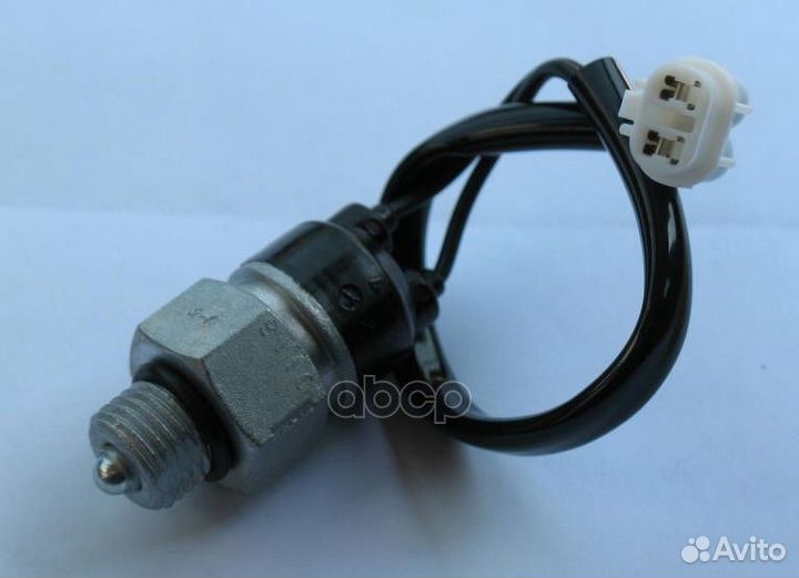 Выключатель 3761081A00 suzuki