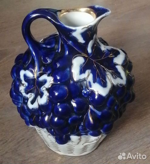 Графин Виноград