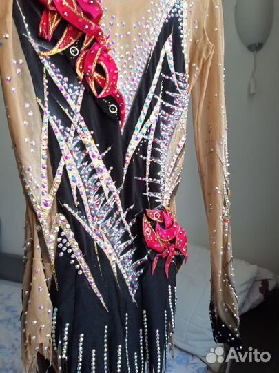 Купальник для художественной гимнастики