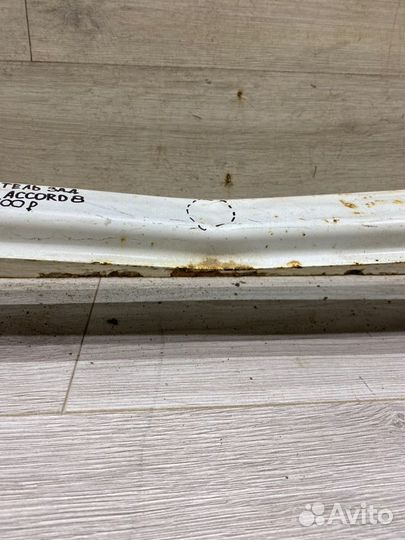 Усилитель заднего бампера Honda Accord 8