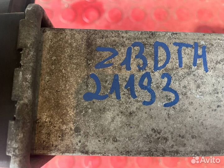 Интеркулер Opel z13dth 13213402