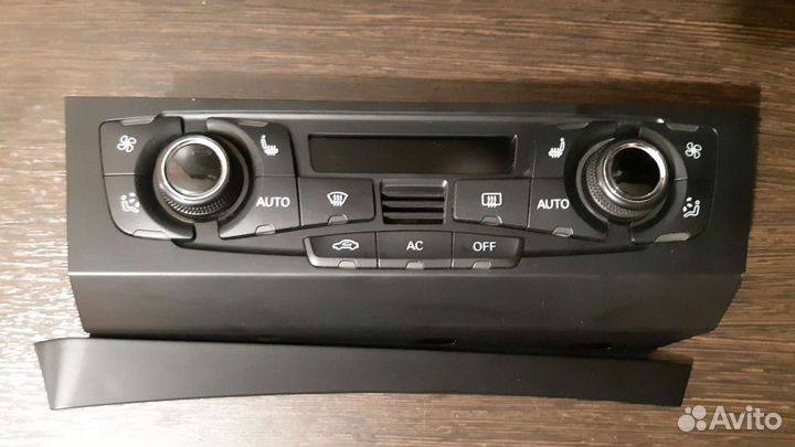 Блок управления климатом Audi