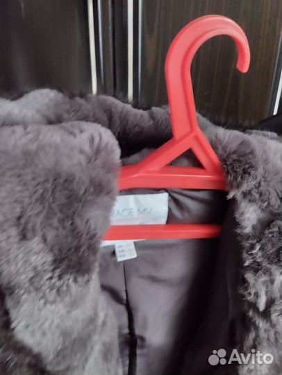 Пуховик женский