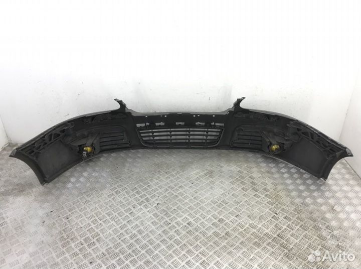 Бампер передний Volkswagen Golf 5 2.0 TDI 2007
