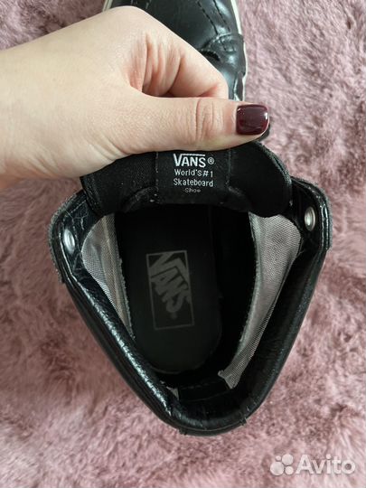 Vans кожаные высокие 39
