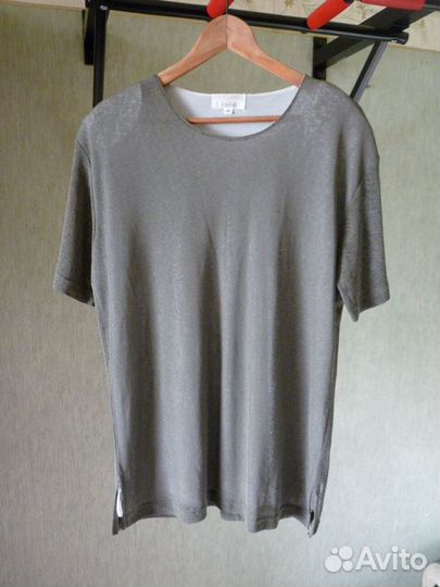 Костюмы женские