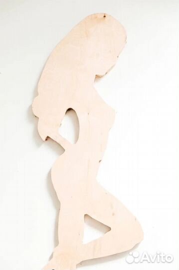 Панно из можжевельника