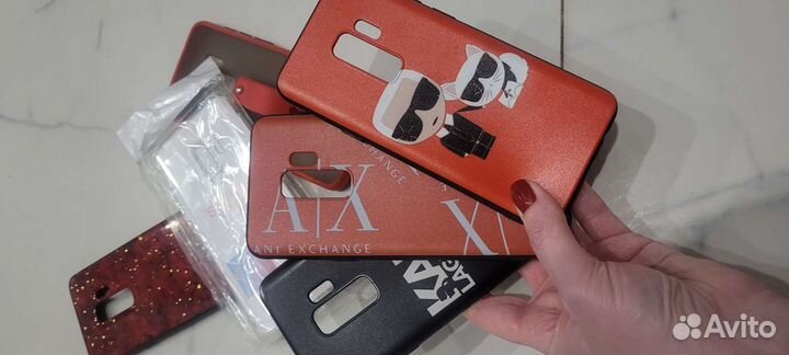 Набор брендированных чехлов на Samsung S9 plus