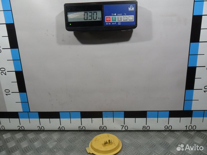 Б/У Фланец топливного насоса Audi Q7 VW Touareg