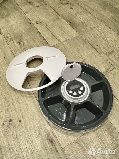 Автоматическая кормушка