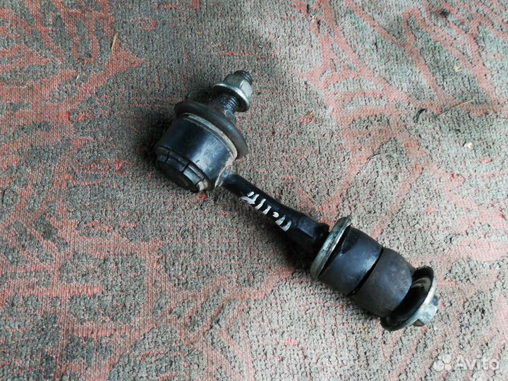 Стойка стабилизатора Митсубиси Паджеро Мини 2