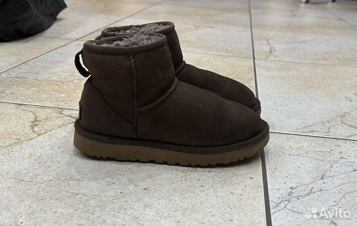 Ugg classic mini