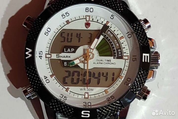 Часы Shark sport watch