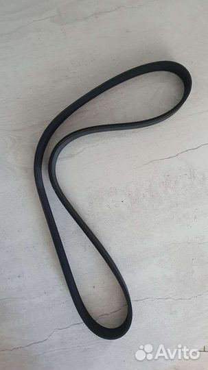 Ремень поликлиновой (генератора) ford