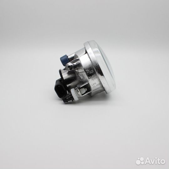 Фара противотуманная правая Toyota для Тойота