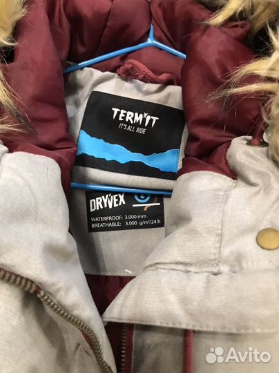 Зимняя куртка женская