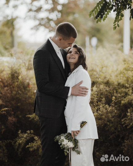 Свадебный фотограф / студийный