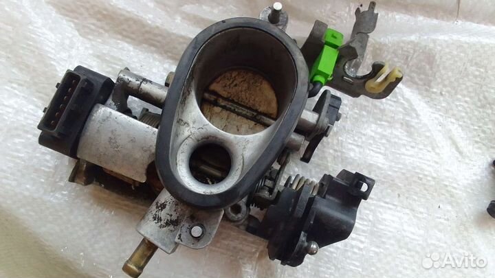 Дроссельная заслонка Ауди А6 с4 2.6 ABC