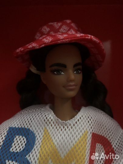 Кукла барби новая