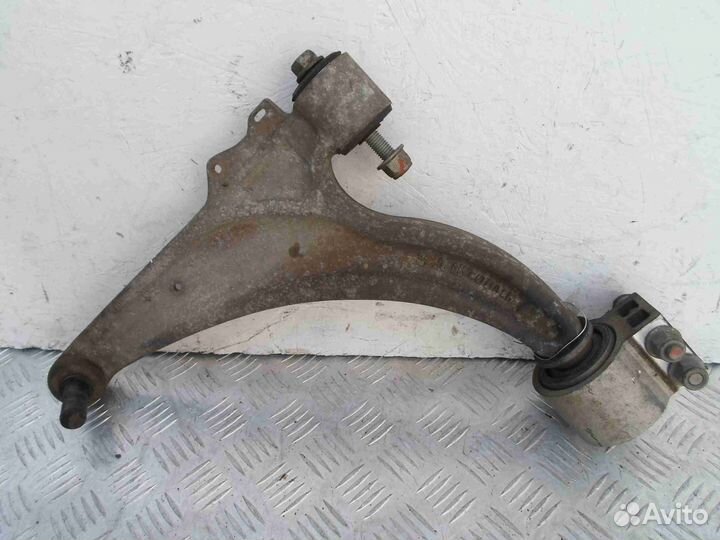 Рычаг передний левый нижний Chevrolet Cruze J300